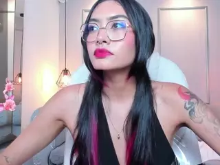 AzuraKindong's Live Sex Cam Show