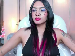 AzuraKindong's Live Sex Cam Show