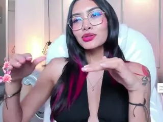 AzuraKindong's Live Sex Cam Show