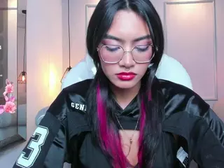 AzuraKindong's Live Sex Cam Show