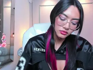 AzuraKindong's Live Sex Cam Show