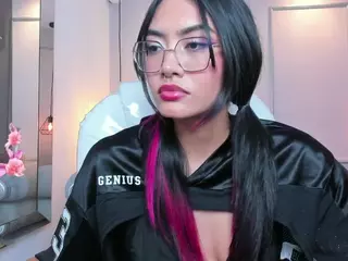 AzuraKindong's Live Sex Cam Show
