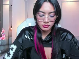 AzuraKindong's Live Sex Cam Show