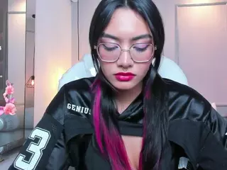AzuraKindong's Live Sex Cam Show