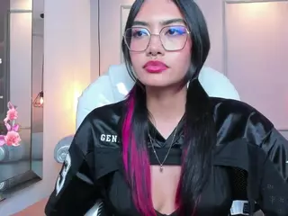 AzuraKindong's Live Sex Cam Show