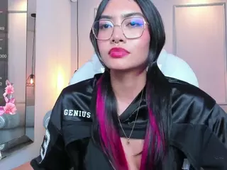 AzuraKindong's Live Sex Cam Show