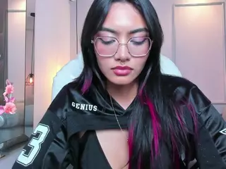 AzuraKindong's Live Sex Cam Show