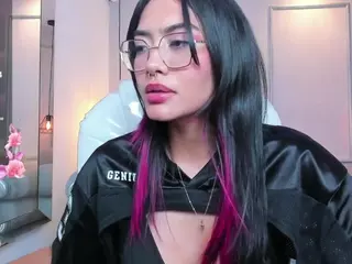 AzuraKindong's Live Sex Cam Show