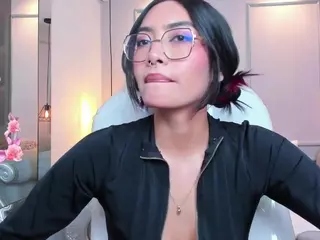 AzuraKindong's Live Sex Cam Show