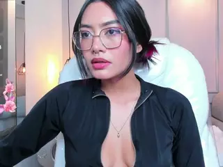 AzuraKindong's Live Sex Cam Show