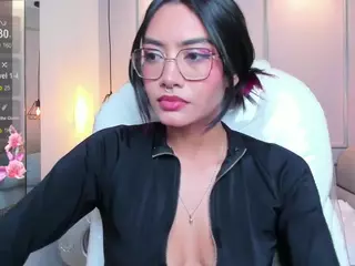 AzuraKindong's Live Sex Cam Show