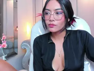 AzuraKindong's Live Sex Cam Show