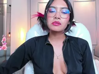 AzuraKindong's Live Sex Cam Show