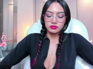 AzuraKindong's Live Sex Cam Show