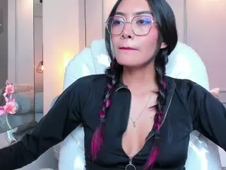 AzuraKindong's Live Sex Cam Show