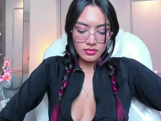 AzuraKindong's Live Sex Cam Show