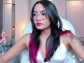 AzuraKindong's Live Sex Cam Show