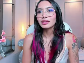 AzuraKindong's Live Sex Cam Show