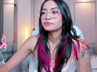 AzuraKindong's Live Sex Cam Show