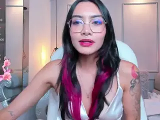 AzuraKindong's Live Sex Cam Show