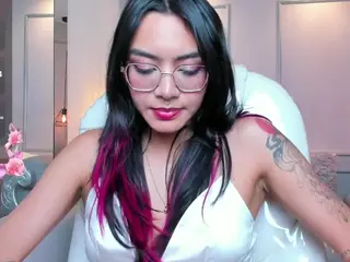 AzuraKindong's Live Sex Cam Show