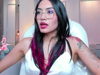 AzuraKindong's Live Sex Cam Show
