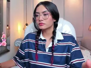 AzuraKindong's Live Sex Cam Show