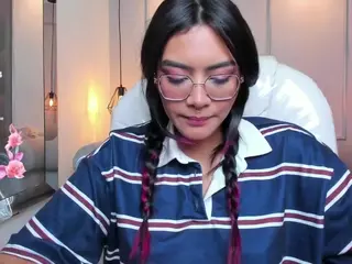 AzuraKindong's Live Sex Cam Show