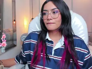 AzuraKindong's Live Sex Cam Show