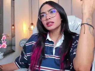 AzuraKindong's Live Sex Cam Show