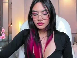 AzuraKindong's Live Sex Cam Show