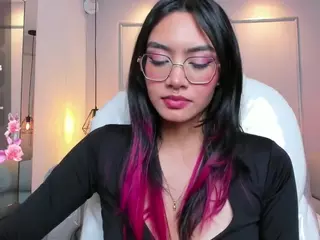 AzuraKindong's Live Sex Cam Show