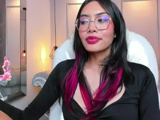 AzuraKindong's Live Sex Cam Show