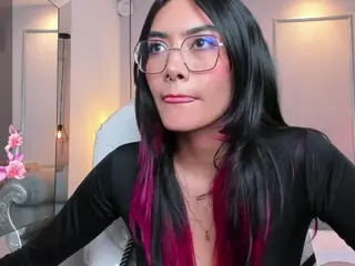 AzuraKindong's Live Sex Cam Show