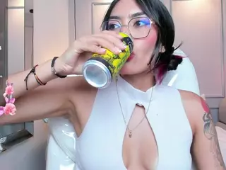 AzuraKindong's Live Sex Cam Show