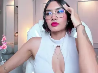 AzuraKindong's Live Sex Cam Show
