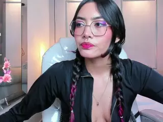 AzuraKindong's Live Sex Cam Show