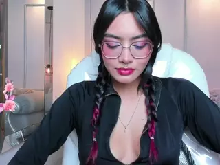 AzuraKindong's Live Sex Cam Show