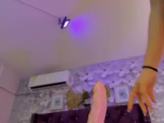 Danee's Live Sex Cam Show