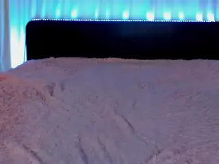Sandra-Tender's Live Sex Cam Show