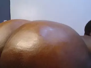DangerCurvy's Live Sex Cam Show