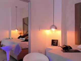 Martiinaa-Jones's Live Sex Cam Show