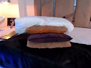 Martiinaa-Jones's Live Sex Cam Show