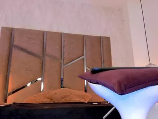 Martiinaa-Jones's Live Sex Cam Show