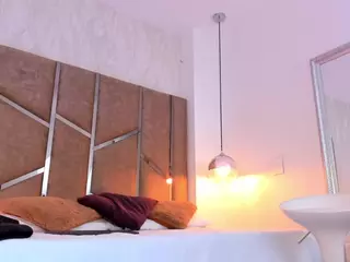 Martiinaa-Jones's Live Sex Cam Show