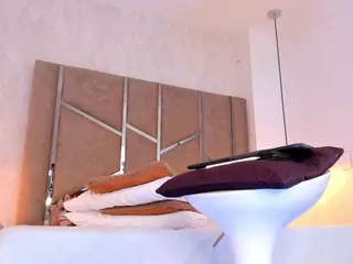 Martiinaa-Jones's Live Sex Cam Show