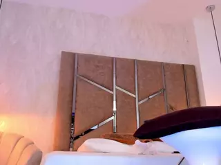 Martiinaa-Jones's Live Sex Cam Show