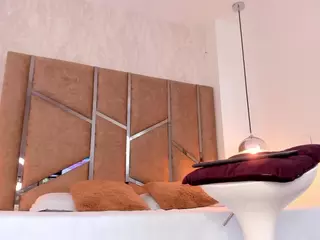 Martiinaa-Jones's Live Sex Cam Show
