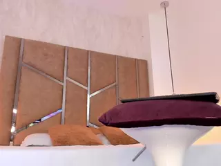 Martiinaa-Jones's Live Sex Cam Show
