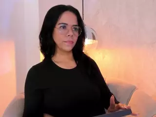 Martiinaa-Jones's Live Sex Cam Show